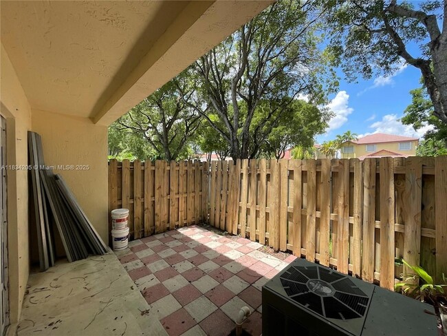 Building Photo - 14124 SW 121st Pl