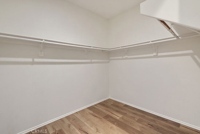 Building Photo - 8128 Wishing Well Ln