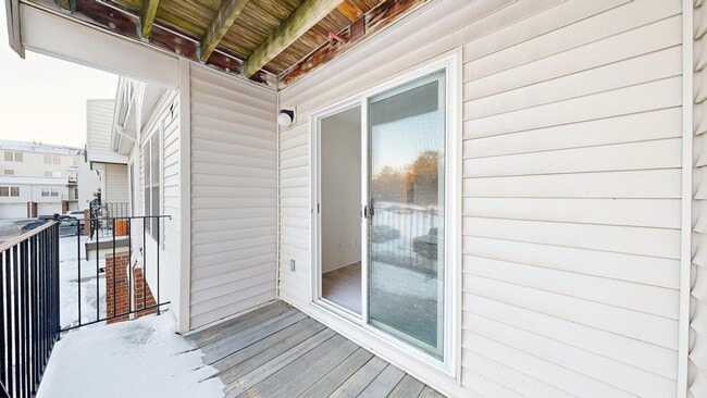 Building Photo - 1906 Lindsay Ln