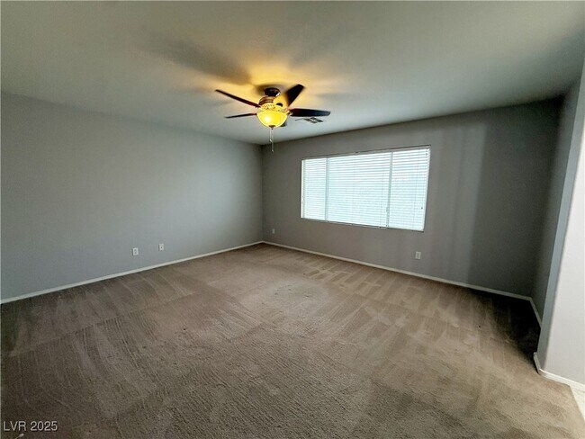 Building Photo - 5057 Shadow Valley St