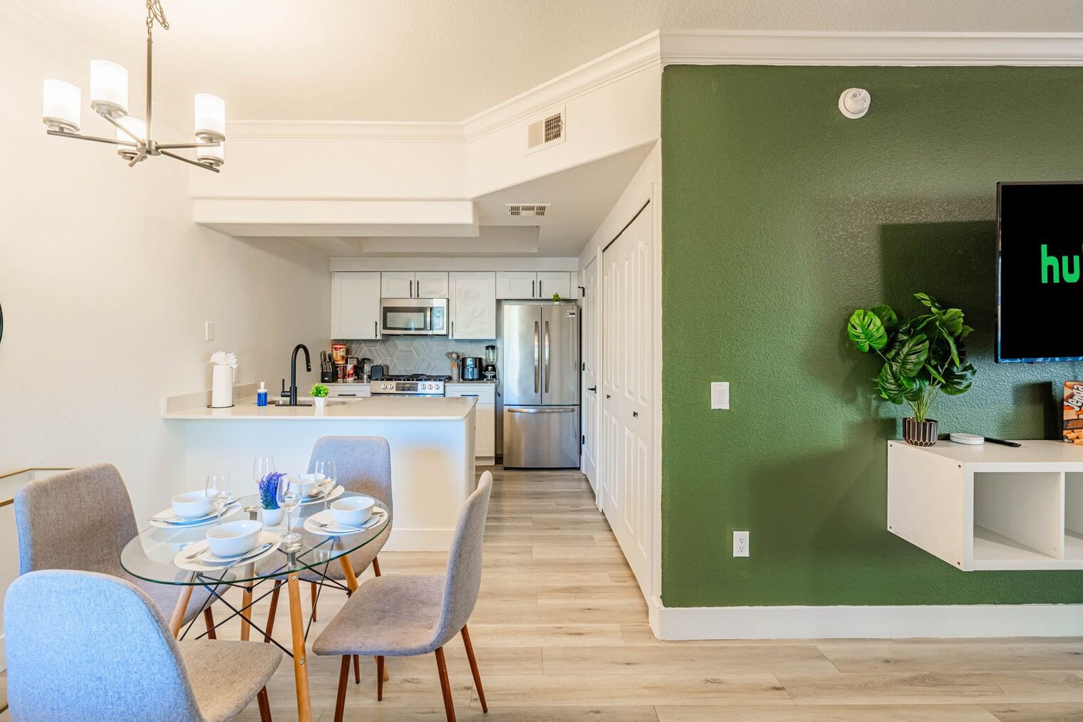 Building Photo - 2155 S 55th St