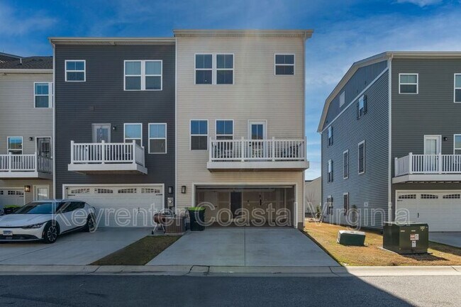 Building Photo - 137 Cedar Crst Dr