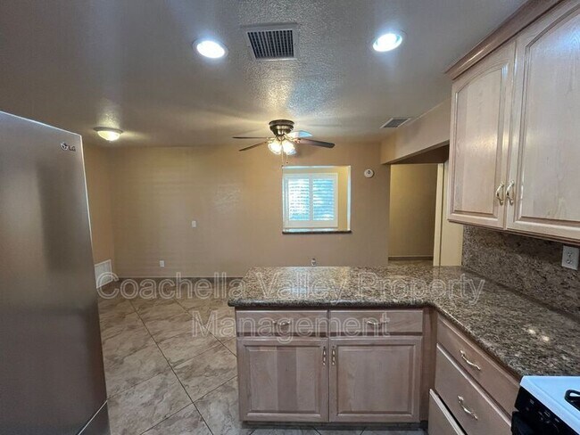 Building Photo - 46630 Vargas Rd