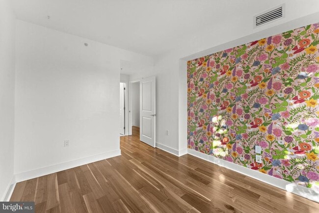 Building Photo - 1536 N Scott St