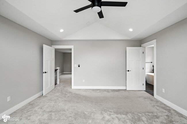Building Photo - 3452 W Charlies Ridge Dr