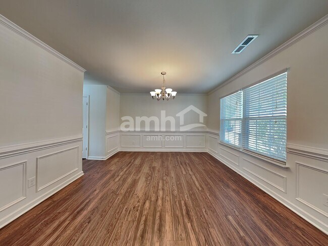 Building Photo - 4662 Abbey Park Rd