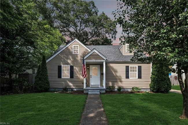 Primary Photo - 1336 Maplewood Ave