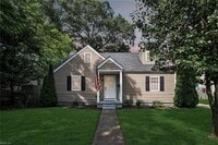 Building Photo - 1336 Maplewood Ave