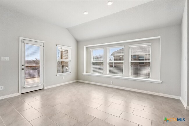 Building Photo - 1225 Havens Cross