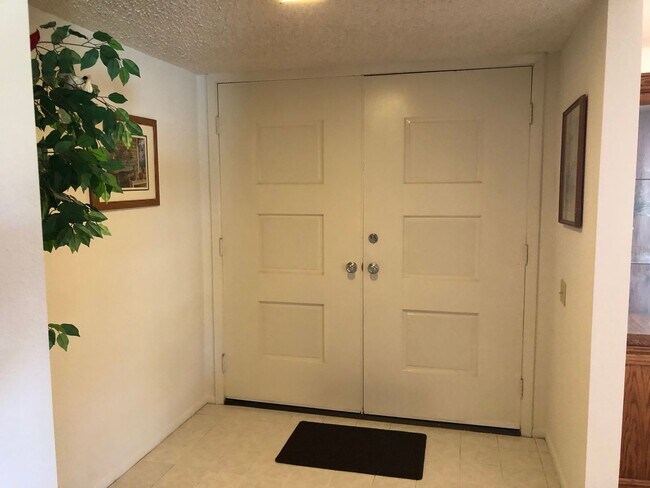 Building Photo - 171 Leisure World