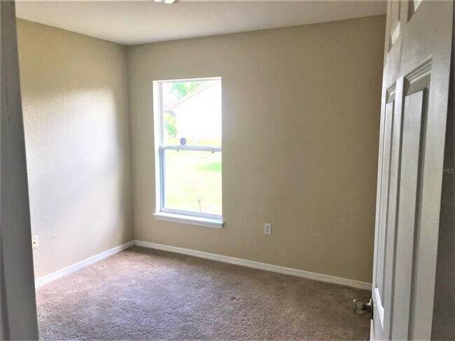 Building Photo - 3480 Hawkin Dr
