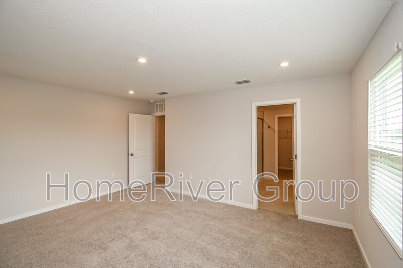 Building Photo - 36 Brazil Nut Cir