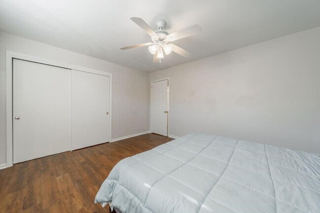 Building Photo - 4723 Merwin St
