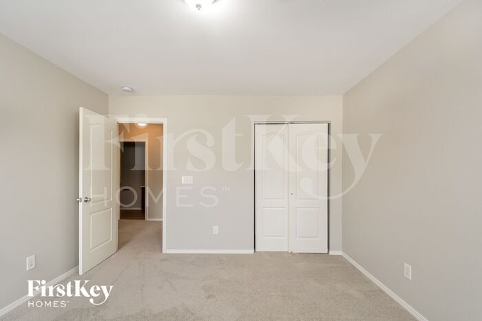 Building Photo - 1025 Sweet Gale Dr