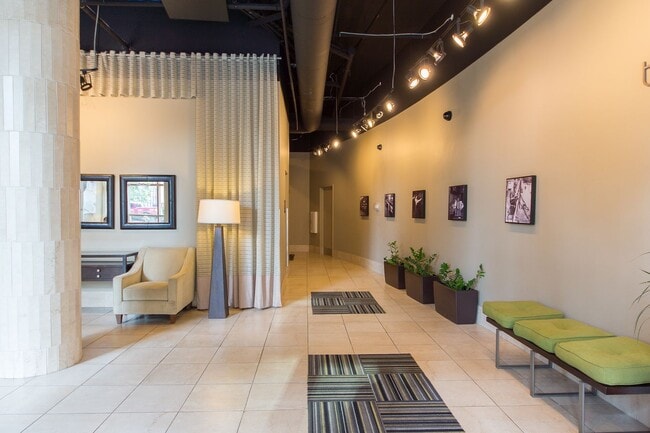 Building Photo - 110 N 3rd St