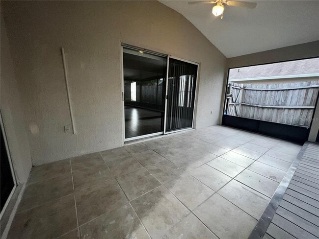 Building Photo - 2620 Regency Oak Ln