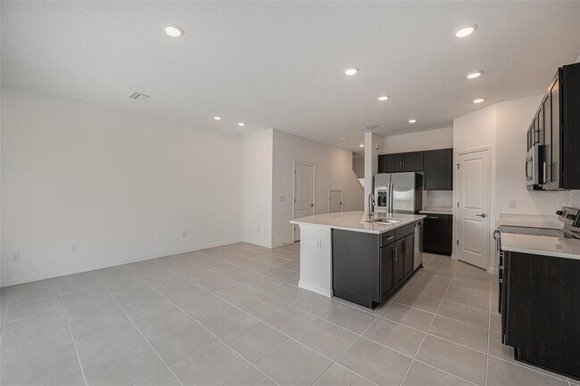 Building Photo - 34195 Polacca Ln