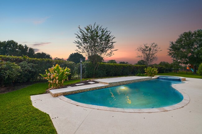 Building Photo - 1939 Cornerstone Pl Dr