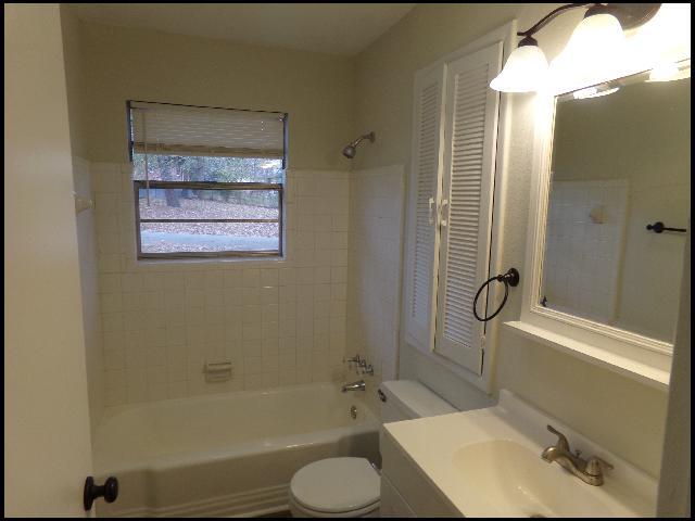 Building Photo - 23 Clement Dr