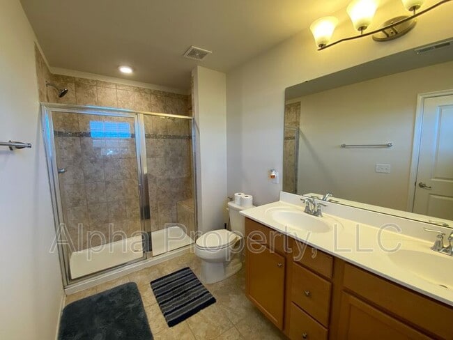 Building Photo - 308 Corday Ln