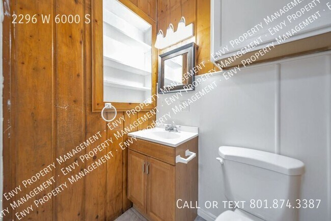 Building Photo - 2296 W 6000 S