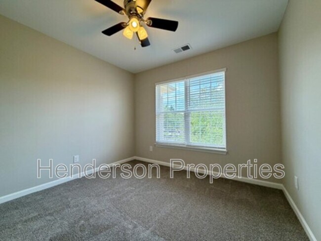 Building Photo - 7802 Rolling Meadows Ln