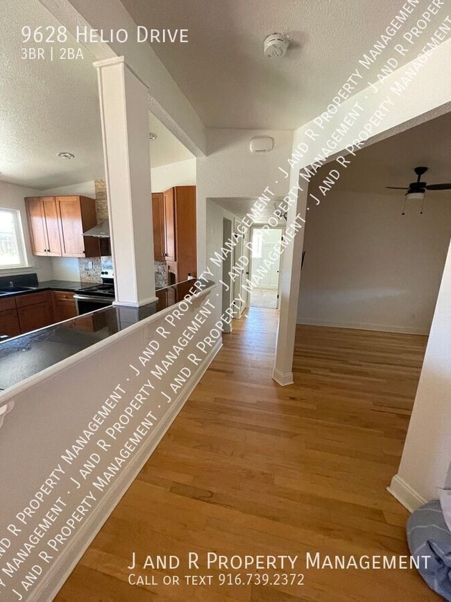 Building Photo - 9628 Helio Dr