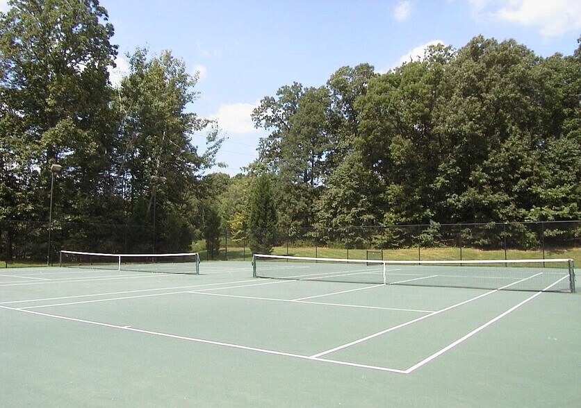 Building Photo - 6954 Ellingham Cir