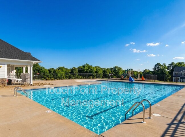 Building Photo - 12028 Zazu Wy