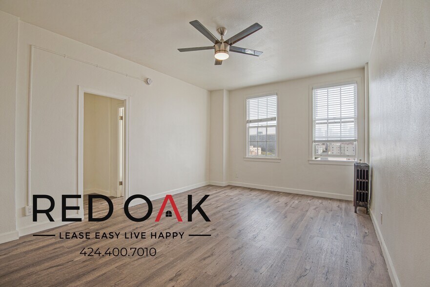 Primary Photo - 2505 W 6th St