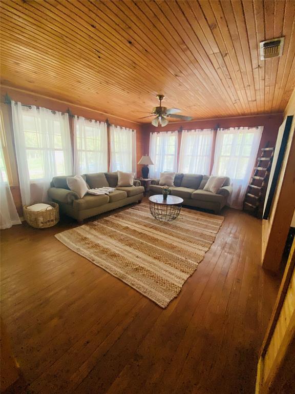 Building Photo - 20702 Fm 1094