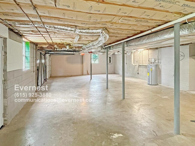 Building Photo - Charming 3-Bedroom Family Home in Great Lo...