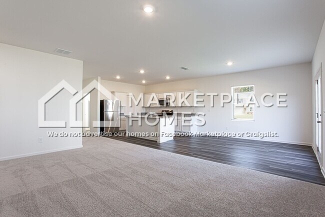 Building Photo - 144 Bandimere Pkwy