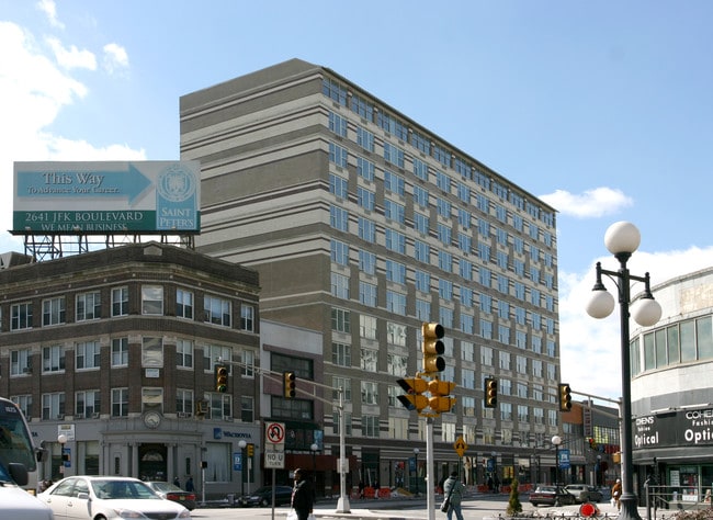 Building Photo - State Square Apartments