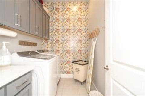 Building Photo - 5009 Creekhollow Way