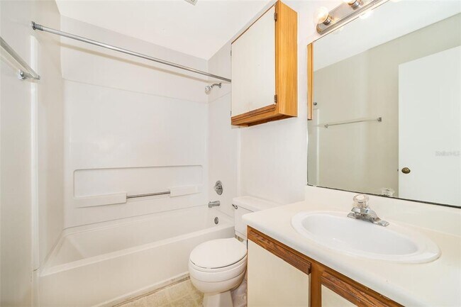 Building Photo - 956 Salt Pond Pl