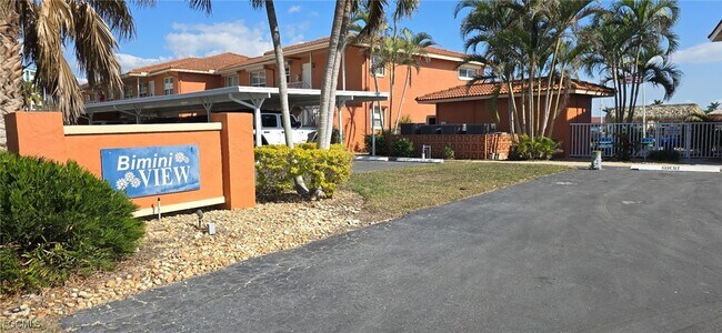 Primary Photo - 434 Tudor Dr