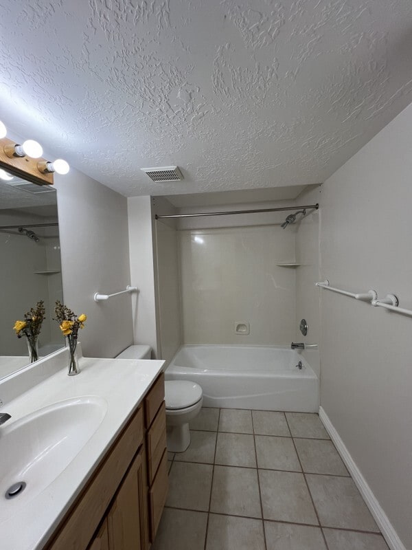 Building Photo - 1219 Bridle Trail Rd