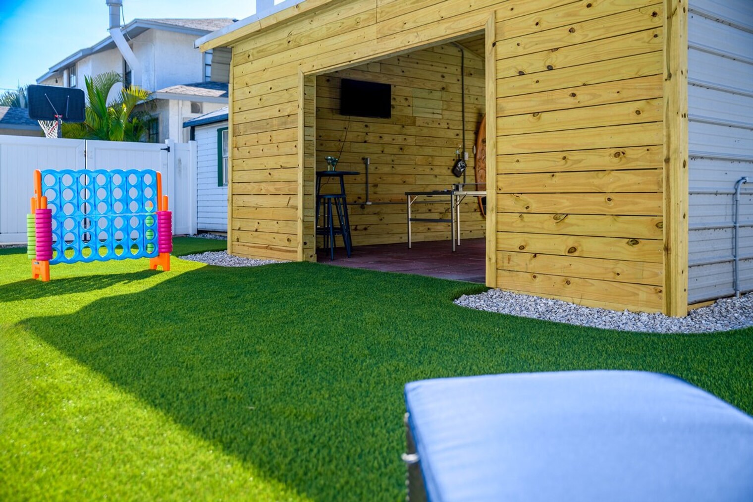 Building Photo - 1679 Tampa Rd