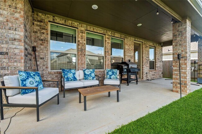 Building Photo - 9414 Camden Clf Ct