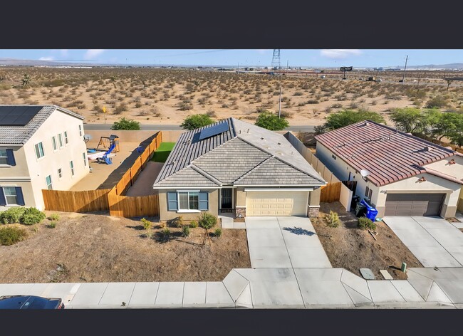 Building Photo - 11958 Gaines Ct