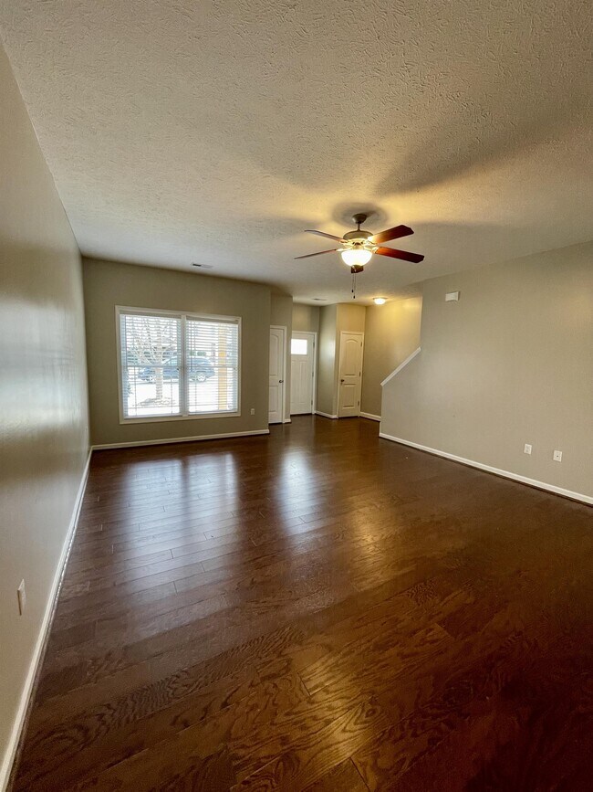 Building Photo - 211 Portico Street