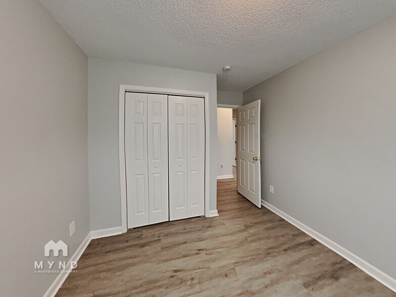 Building Photo - 2379 Coach Way