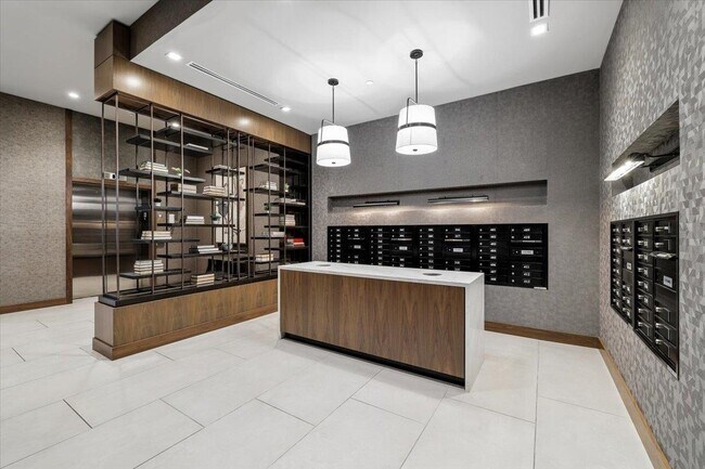 Building Photo - 18 Artisan Dr