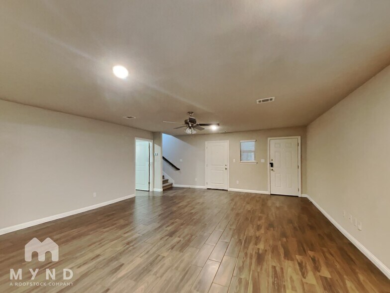 Building Photo - 706 Rolling Terrace Cir