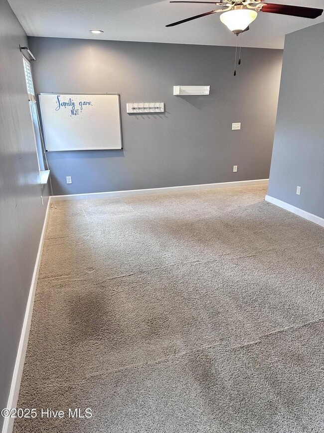 Building Photo - 109 Pennington St