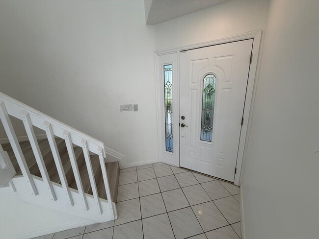 Building Photo - 3780 Amalfi Dr