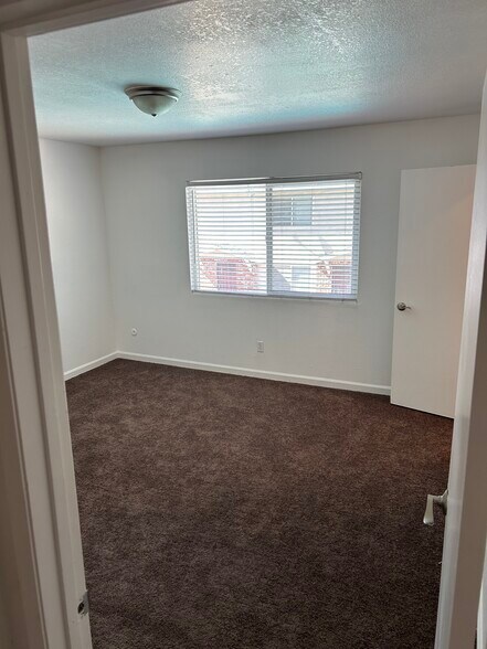 Building Photo - 609 Taylor St