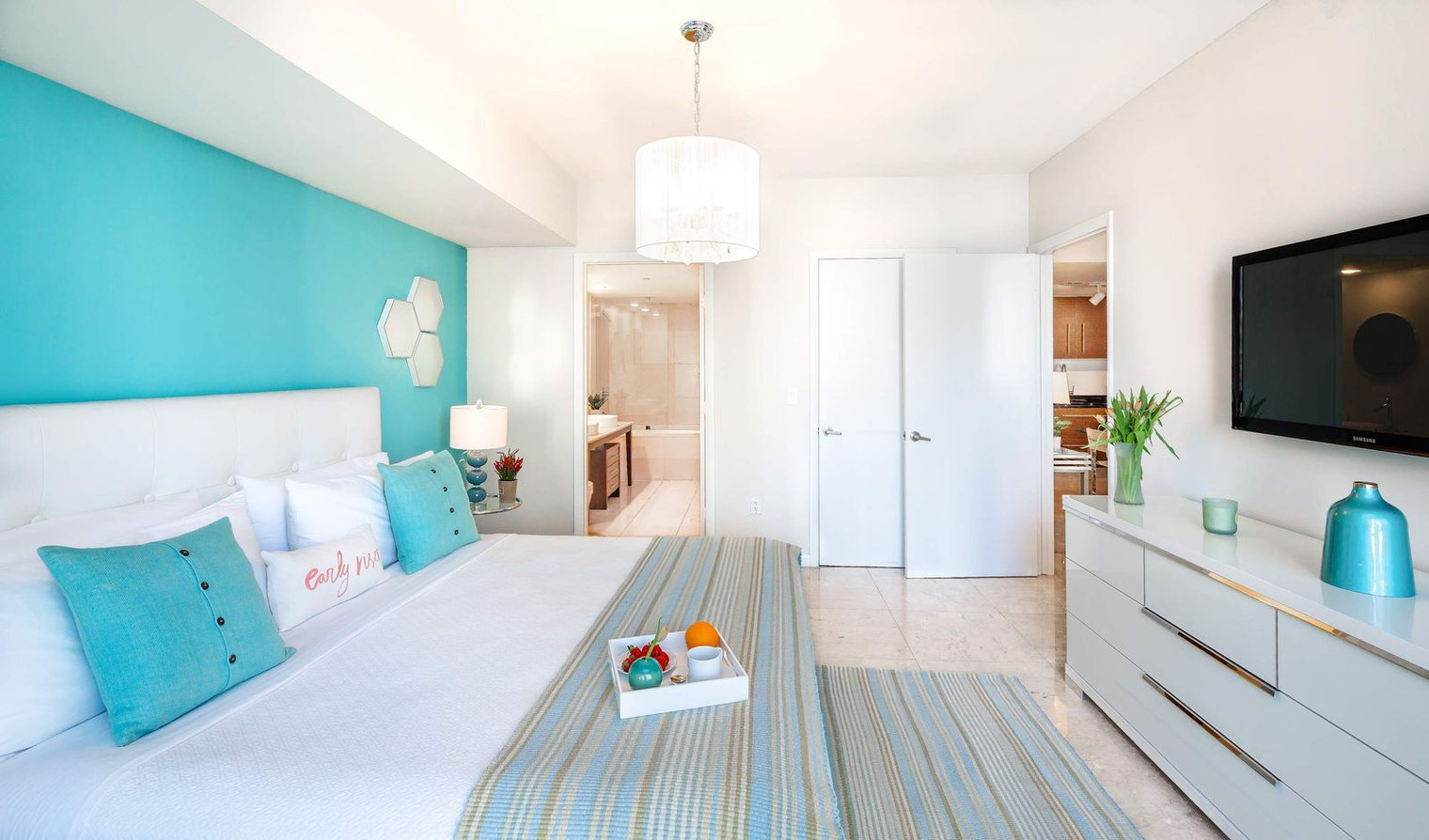 Building Photo - 485 Brickell Ave