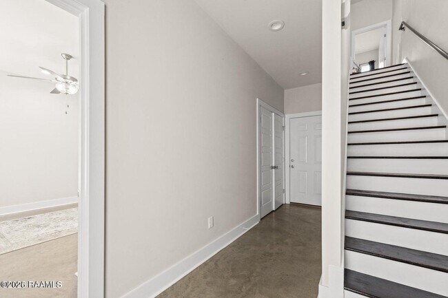 Building Photo - 106 Gadwall Dr